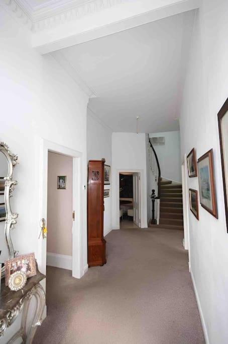 Island Seaview Villa With Swim Spa & Sauna ロスシー エクステリア 写真